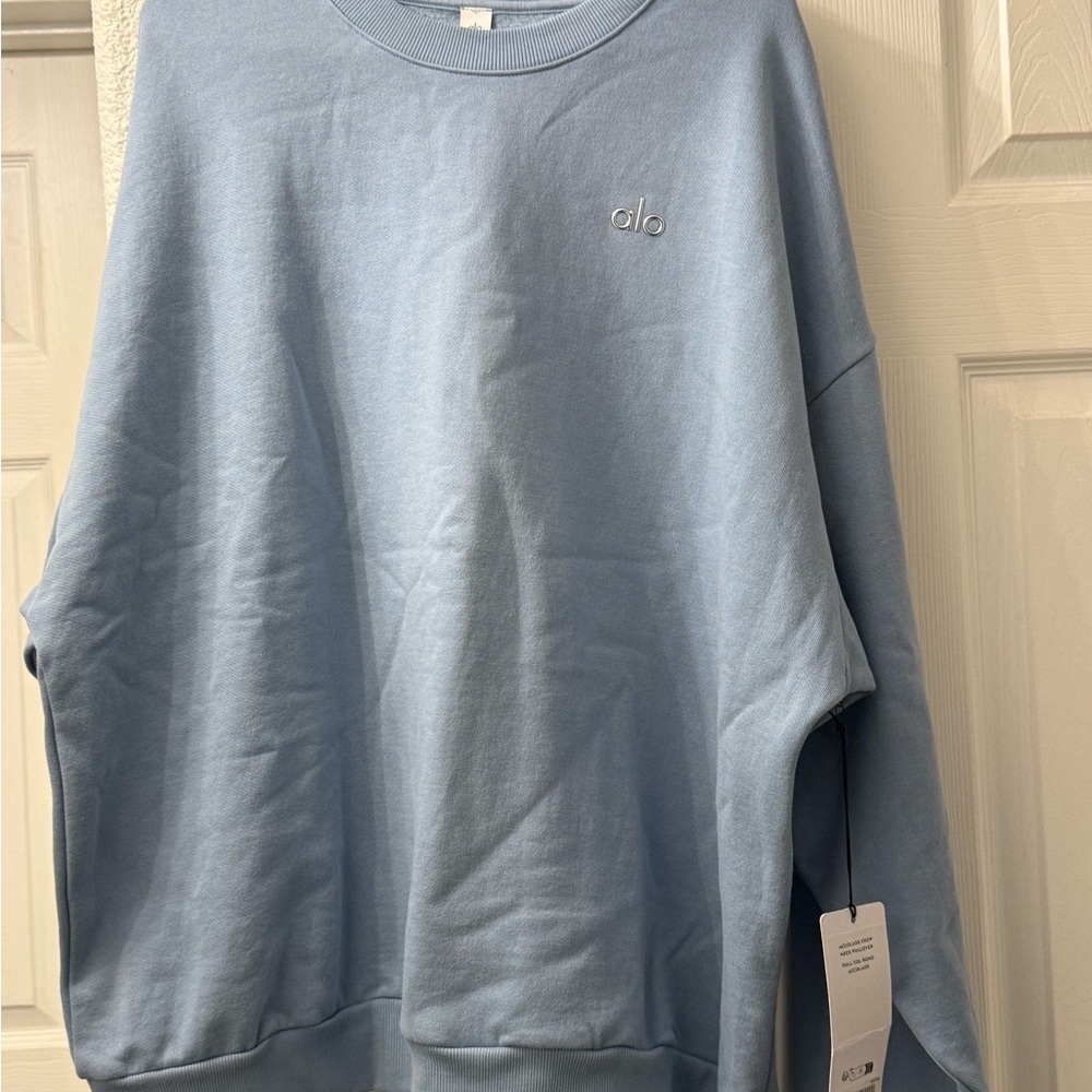 ALO Accolade Crew Neck Pullover